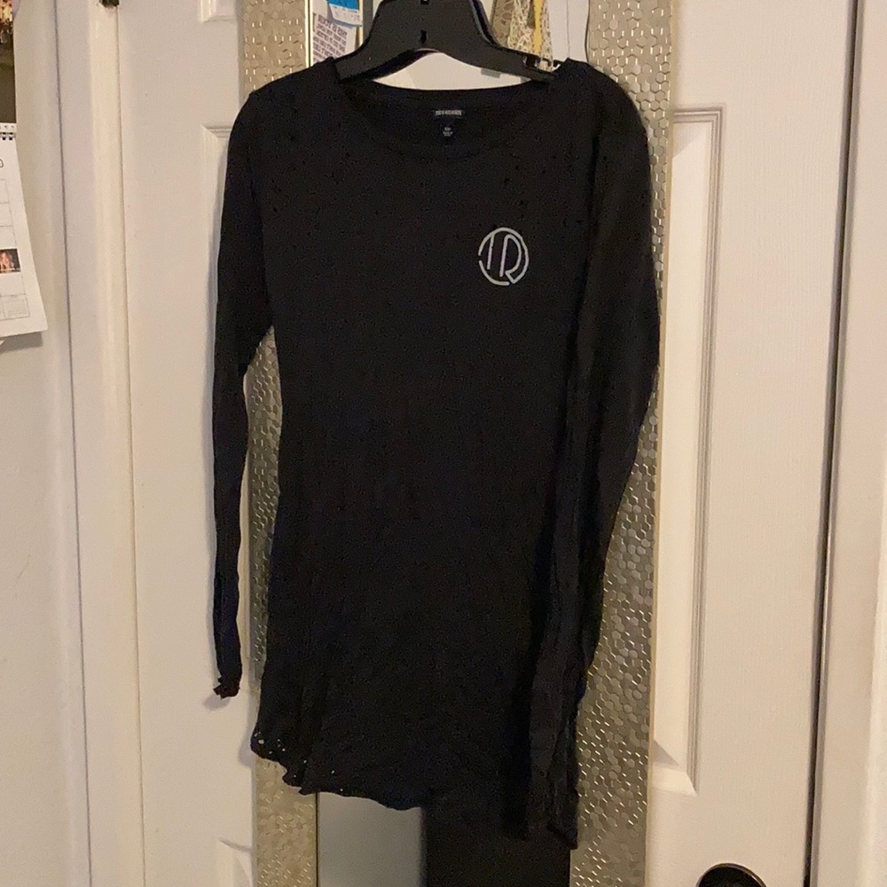 Black long sleeve tee with tiny hole details